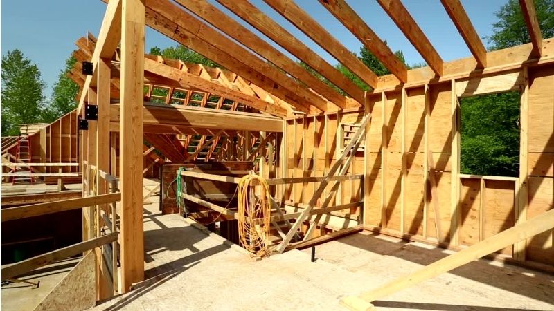 Charpente couverture - Construction de maison en bois